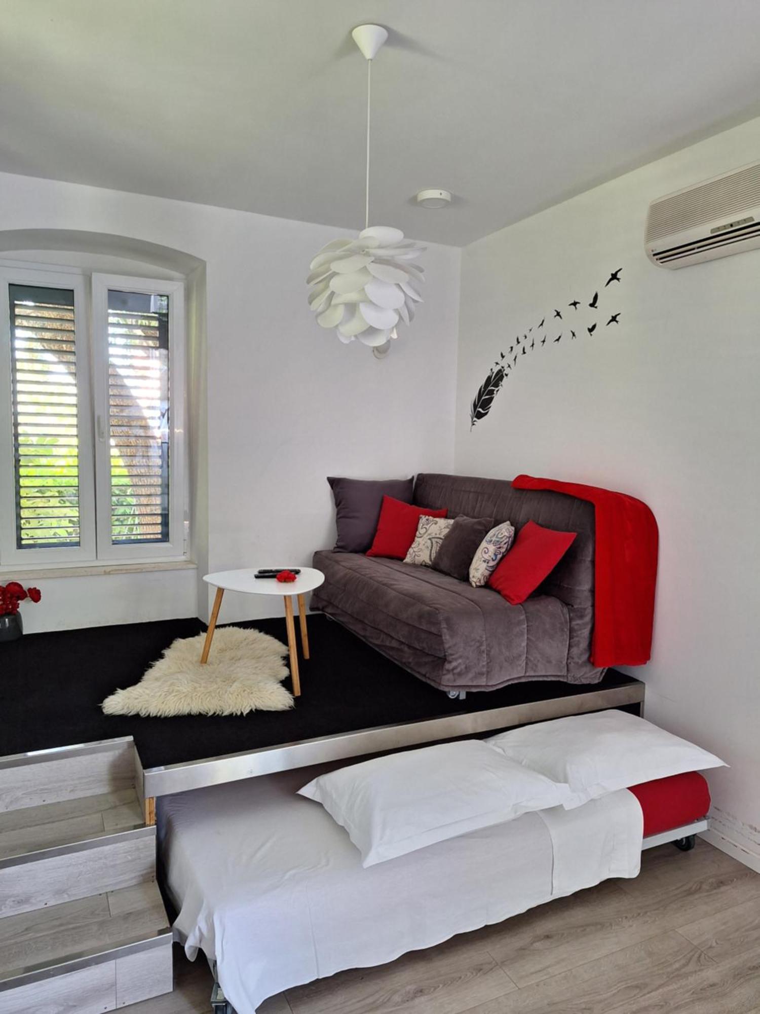 Vana & Tea Luxury Studio Apartment Split Exterior photo